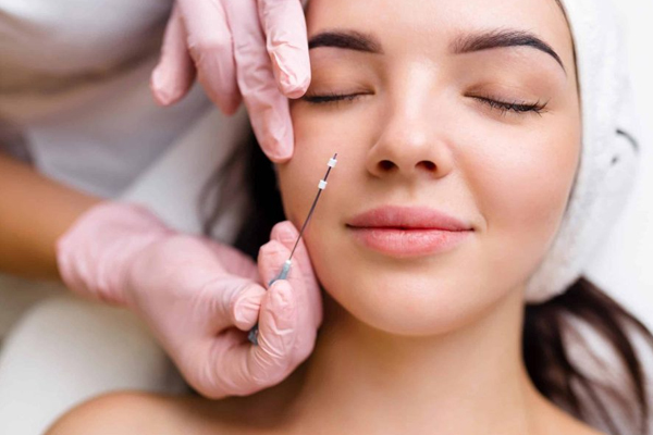 Thread Lifts: How Thread Lifts Can Help with the Effects of Ageing on the Face